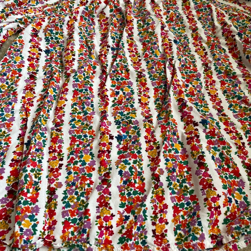 GAP Kids Colorful Floral Top - Picture 7 of 10